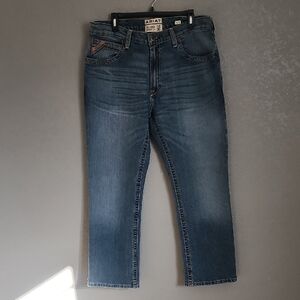 Ariat Men's Relaxed Fit Blue Jeans